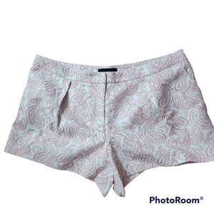 Victoria Beckham for Target Paisley Print Shorts with Pockets. NWT. Size 20W.